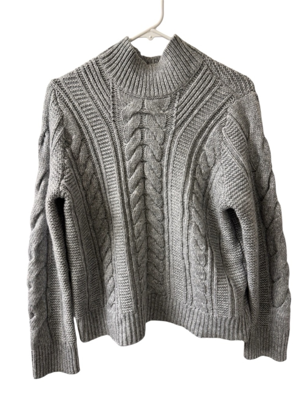 Vera Wang Gray Cable Knit Sweater